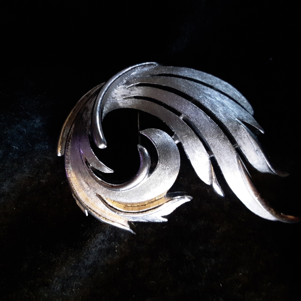 Trifari brooch - Picture 4 of 4